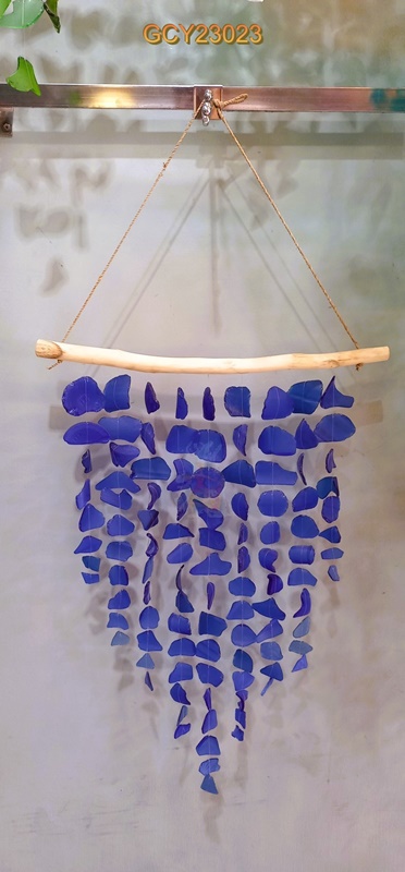 balihandicrafts.com - GCY23023 Glass Chime on wooden hanger