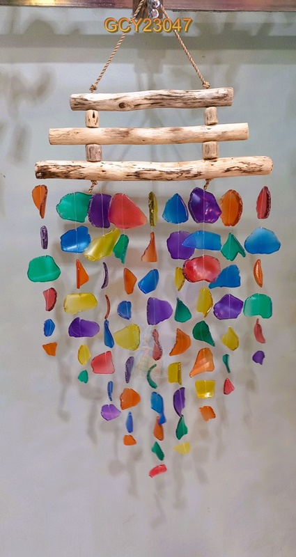 balihandicrafts.com - GCY23047 Glass Chime on wooden hanger