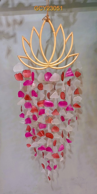 balihandicrafts.com - GCY23051 Glass Chime on rattan hanger