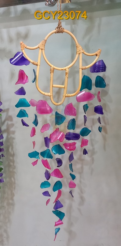 balihandicrafts.com - GCY23074 Glass Chime on rattan hanger